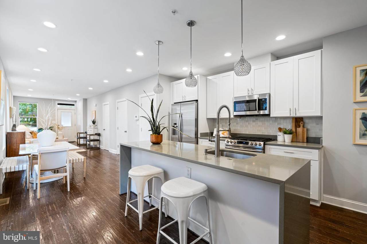 1722 Independence Avenue - Photo 1