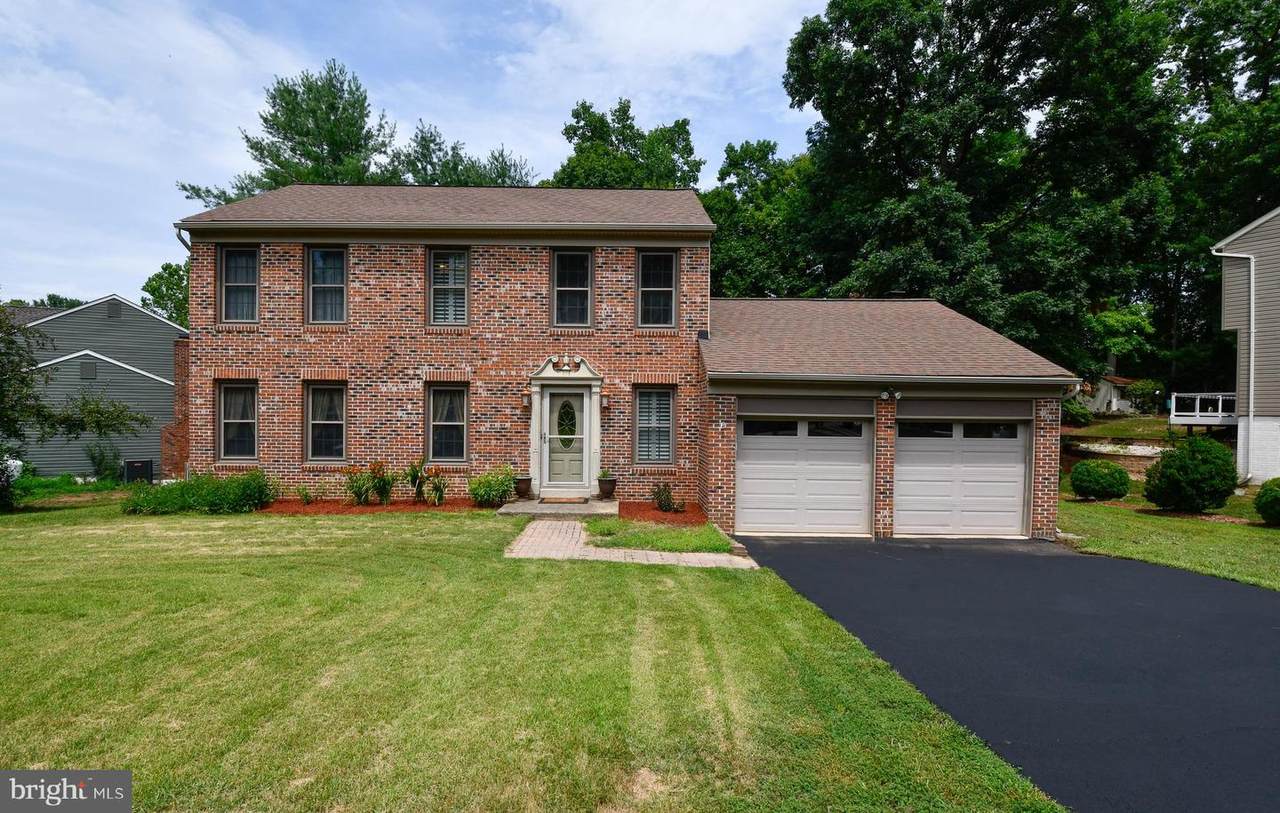 29 Snow Meadow Lane - Photo 1