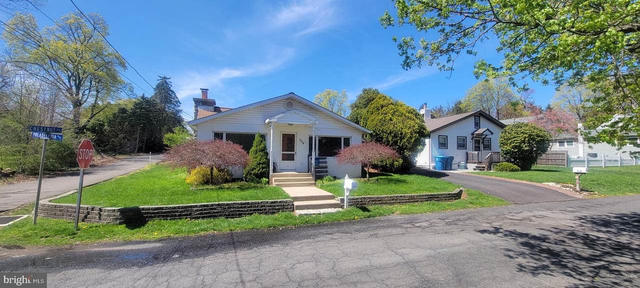 704 Philadelphia Avenue - Photo 1