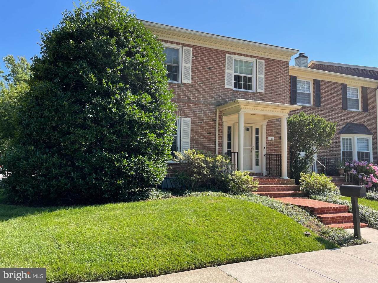 131 Fireside Circle - Photo 1