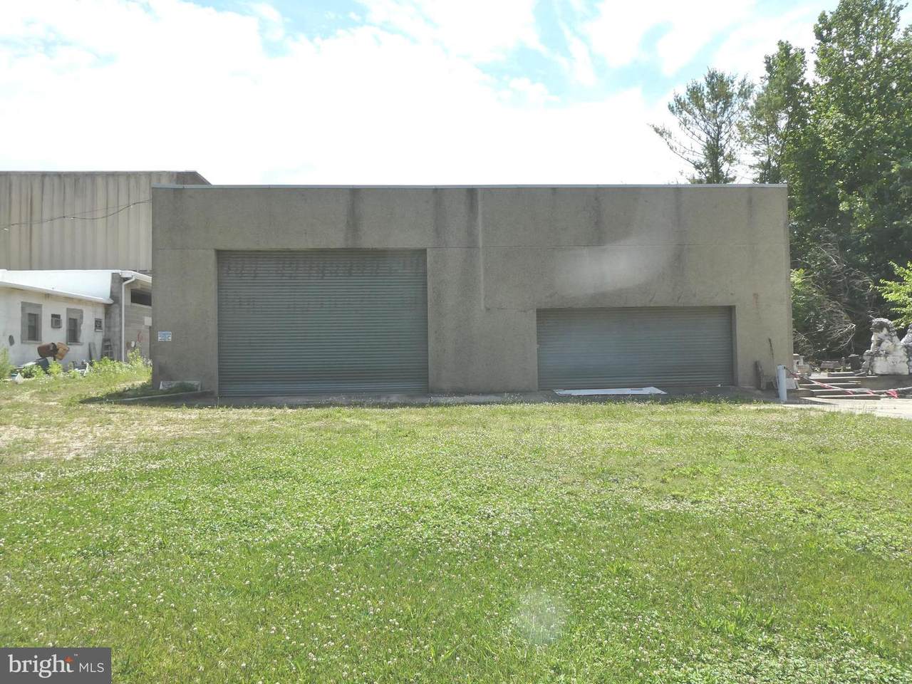 358 New Brooklyn Road - Photo 1