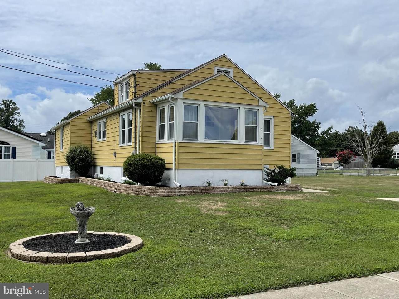19 Harvard Road - Photo 1