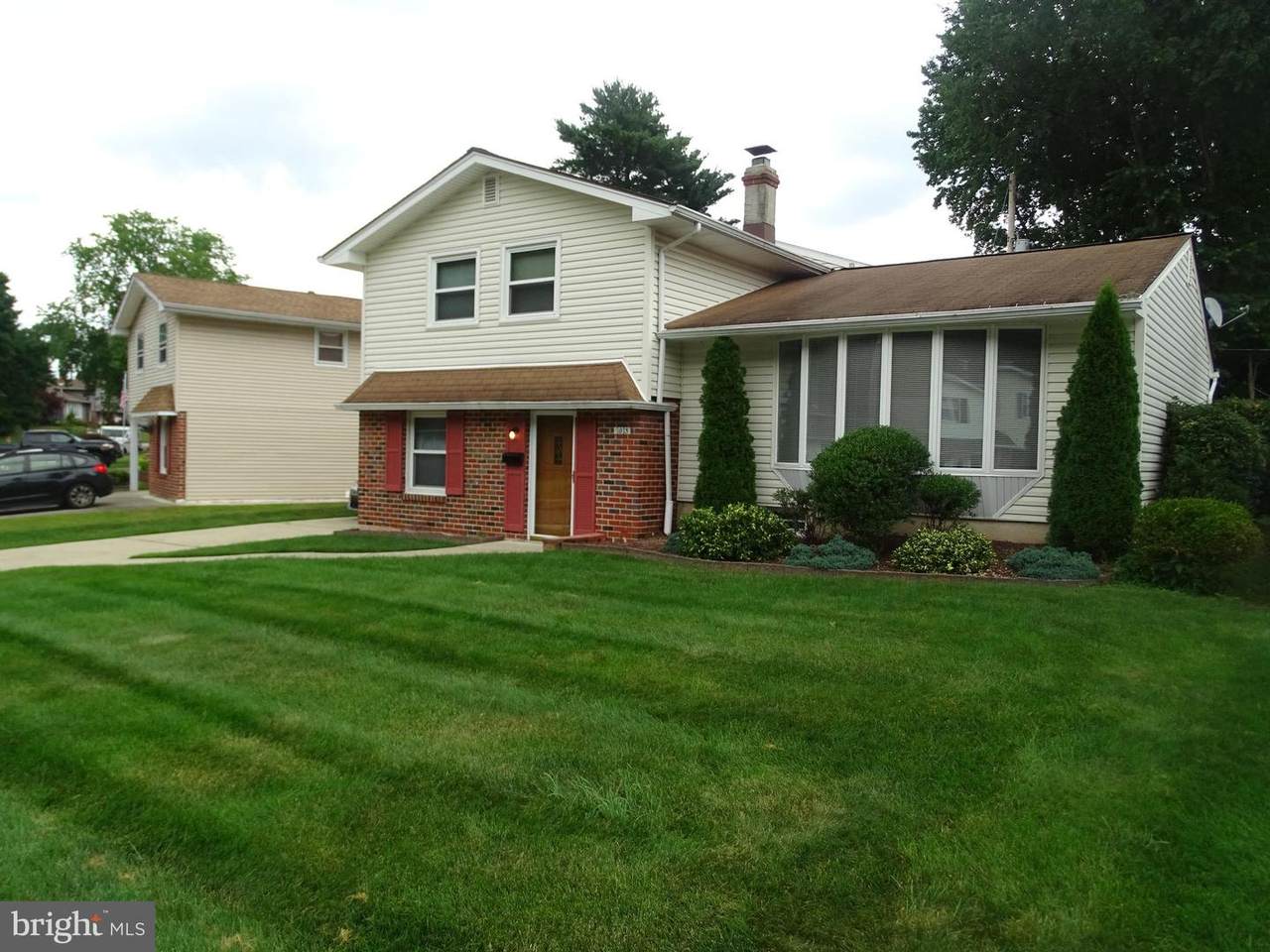 1015 Norvelt Drive - Photo 1