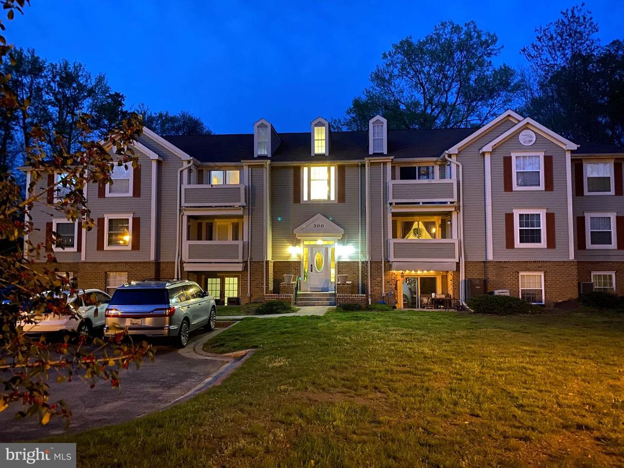 318 Long Cove Lane - Photo 1