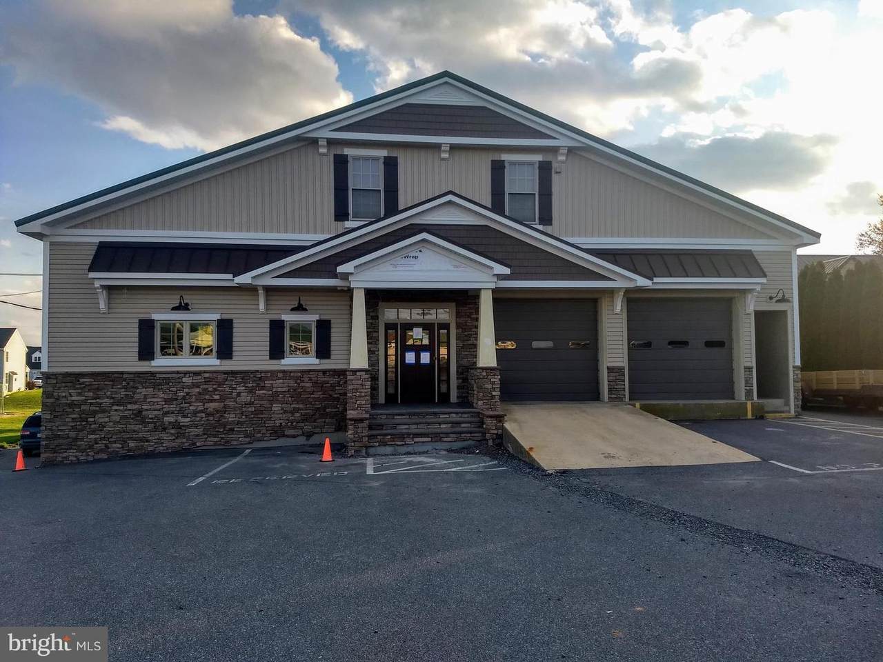 1716 Main Street - Photo 1