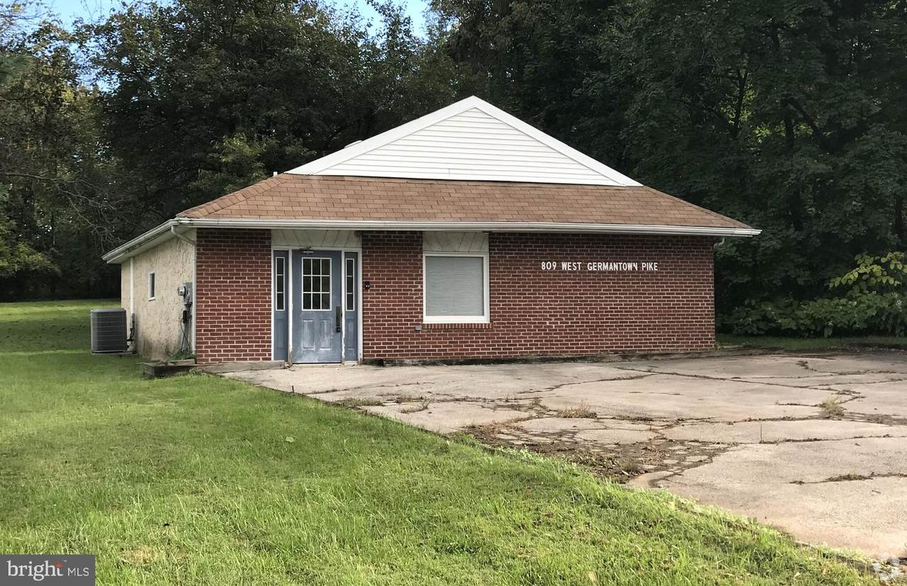 809 Germantown Pike - Photo 1