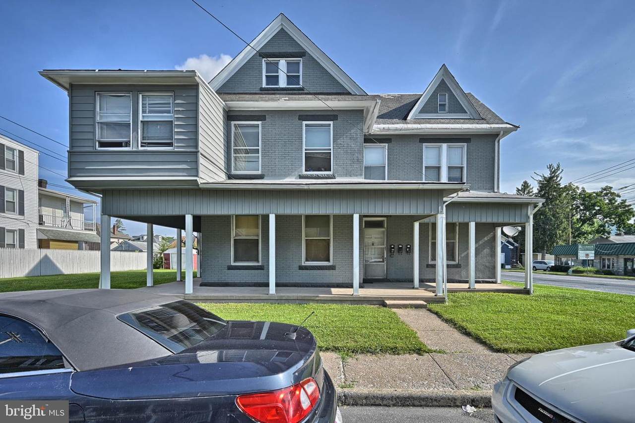 160 Lucknow Road - Photo 1