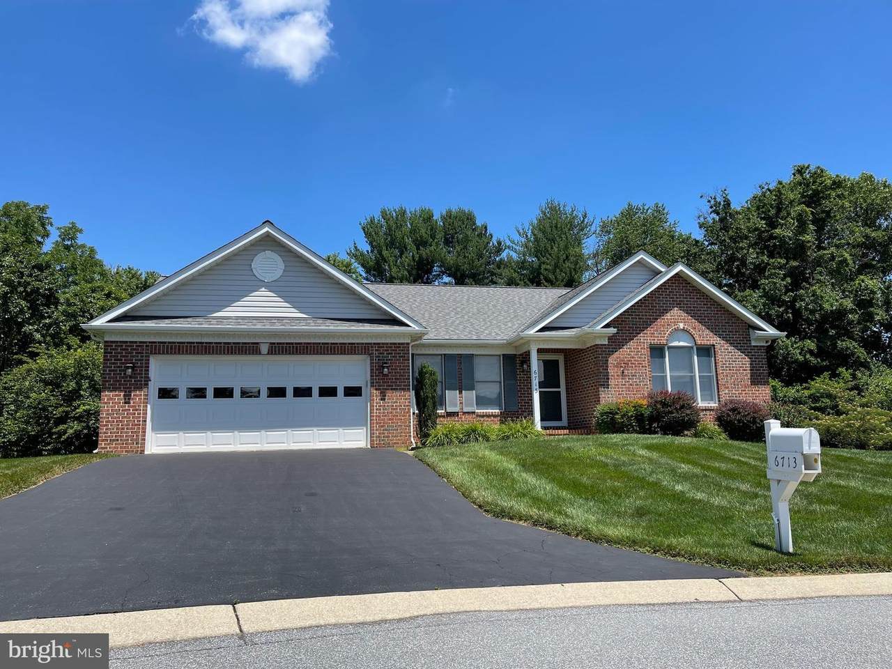 6713 Sweet Clover Court - Photo 1