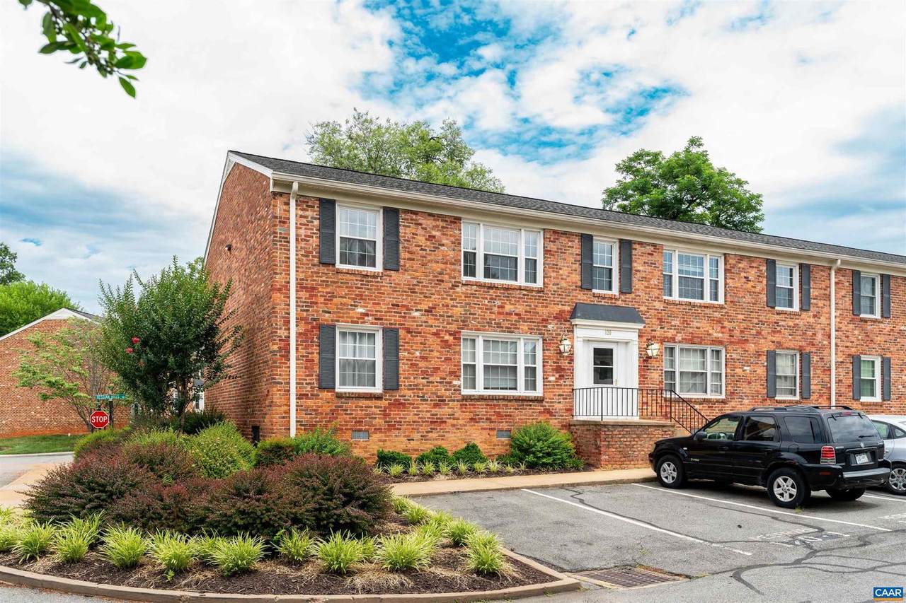 120 Hessian Hills Rdg - Photo 1