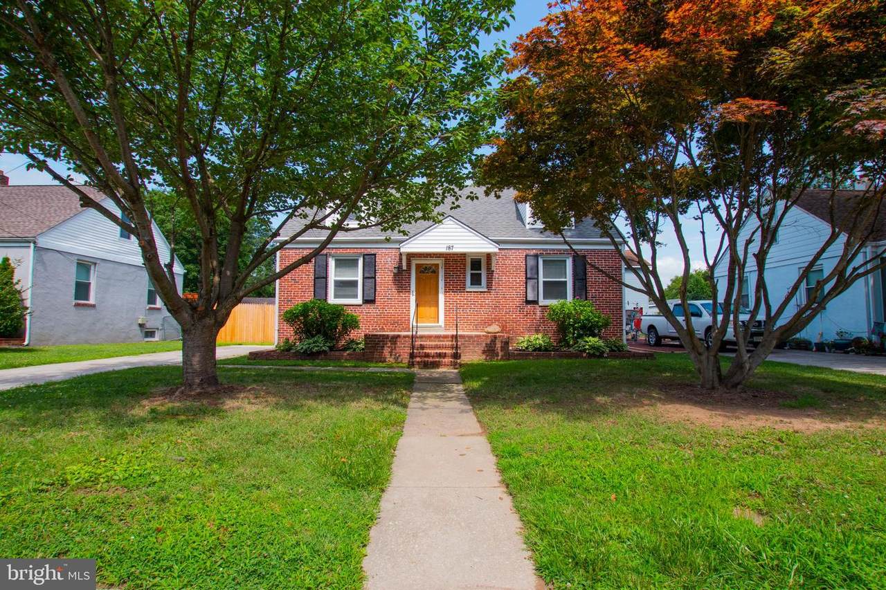 187 Crossland Avenue - Photo 1