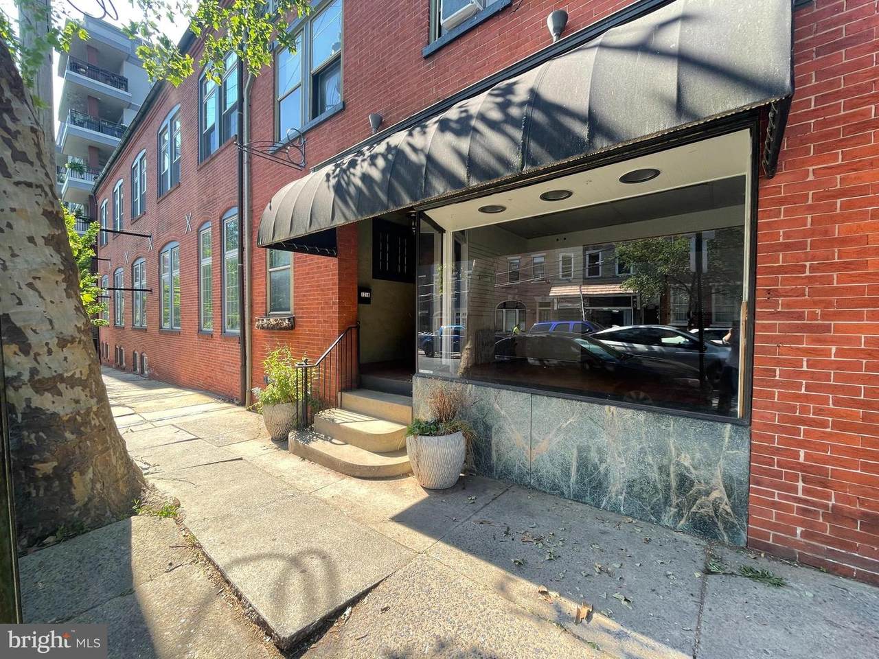 121 Chestnut Street - Photo 1