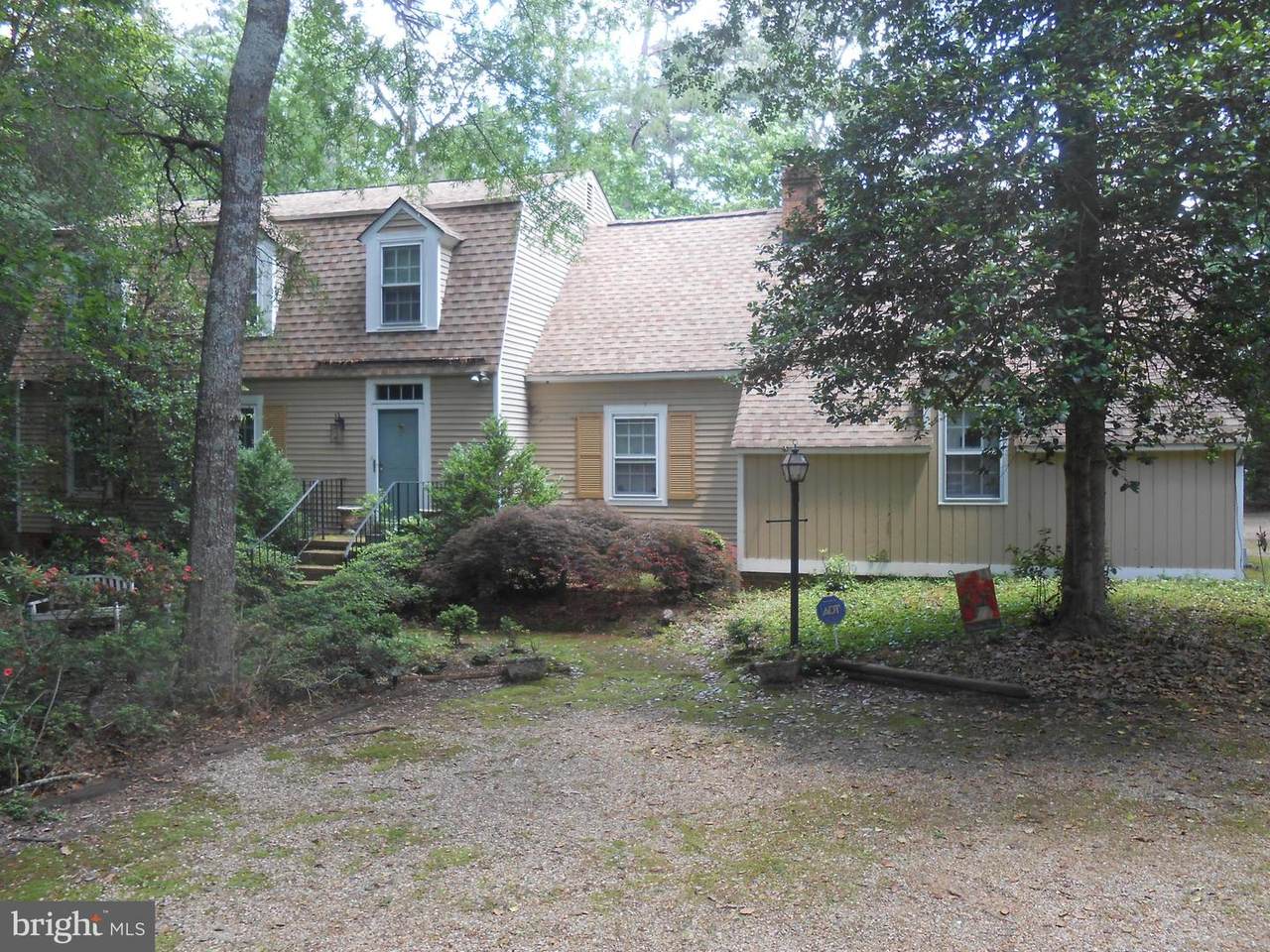 7606 Springfield Court - Photo 1