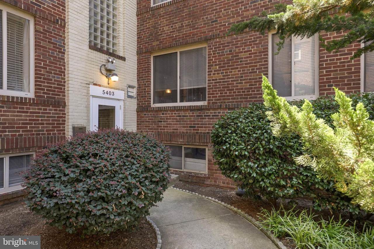 5403 9TH Street - Photo 1