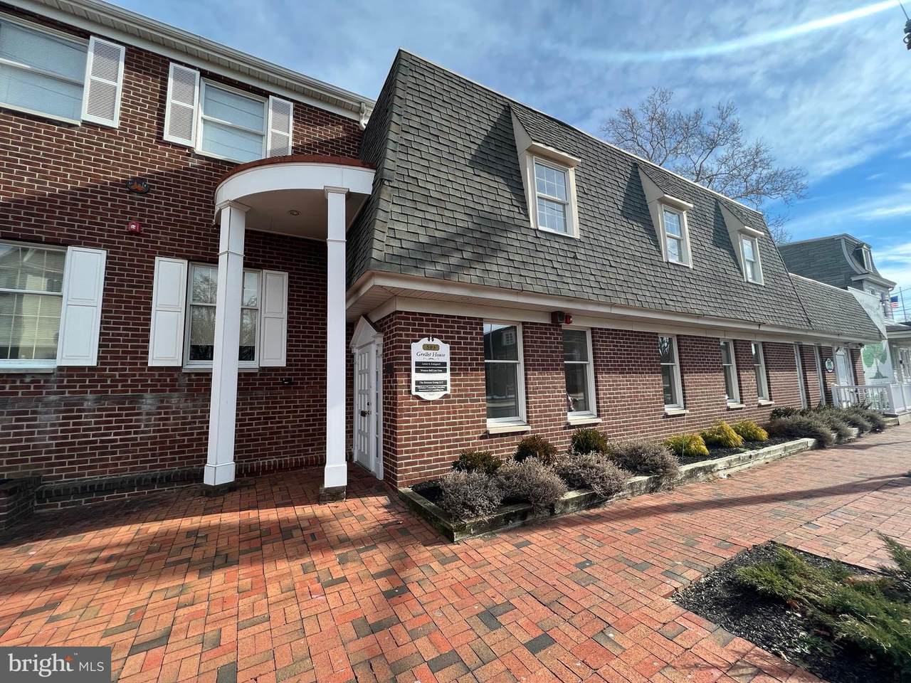 505 High Street - Photo 1