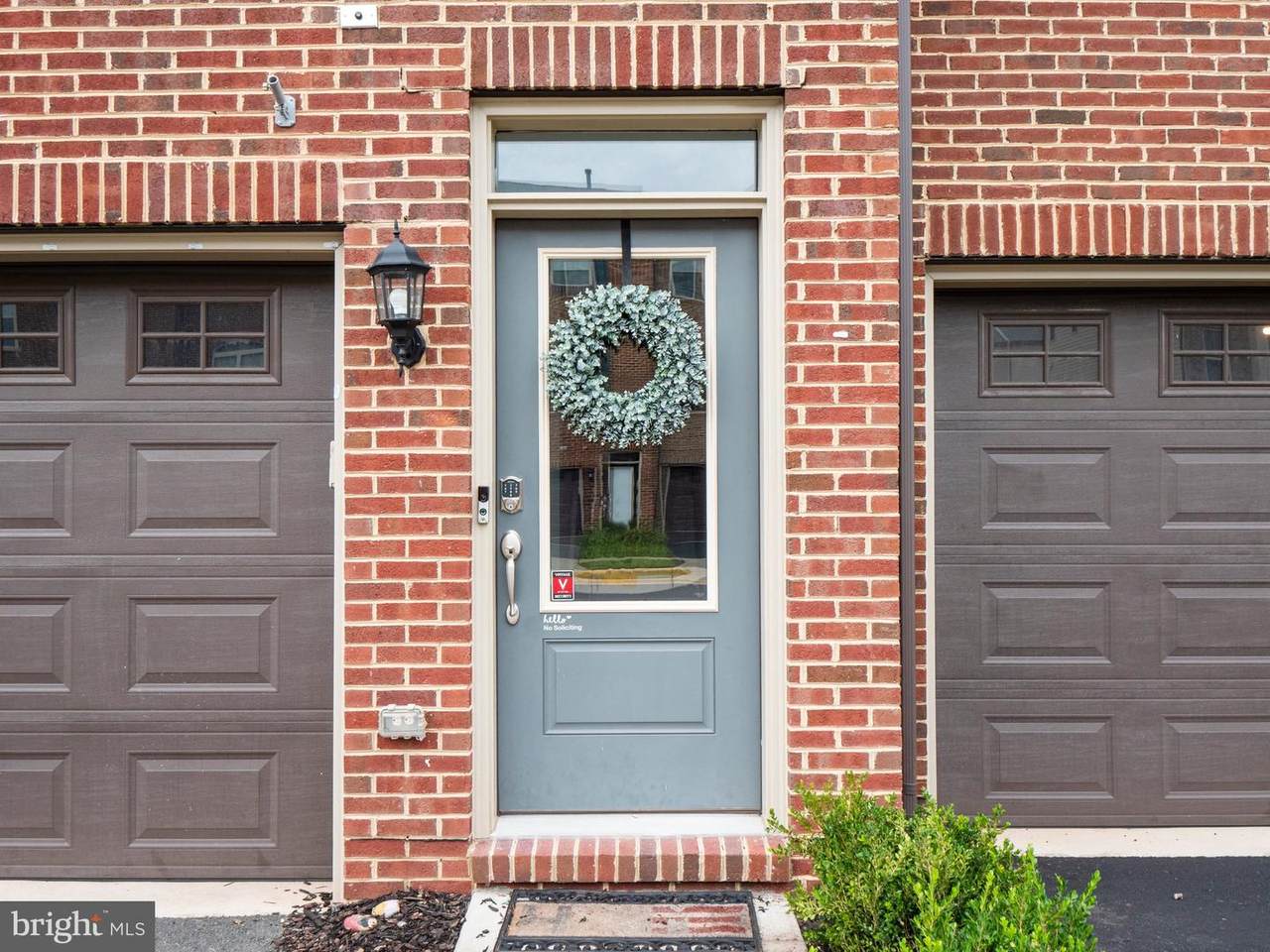 6832 William White Way - Photo 1