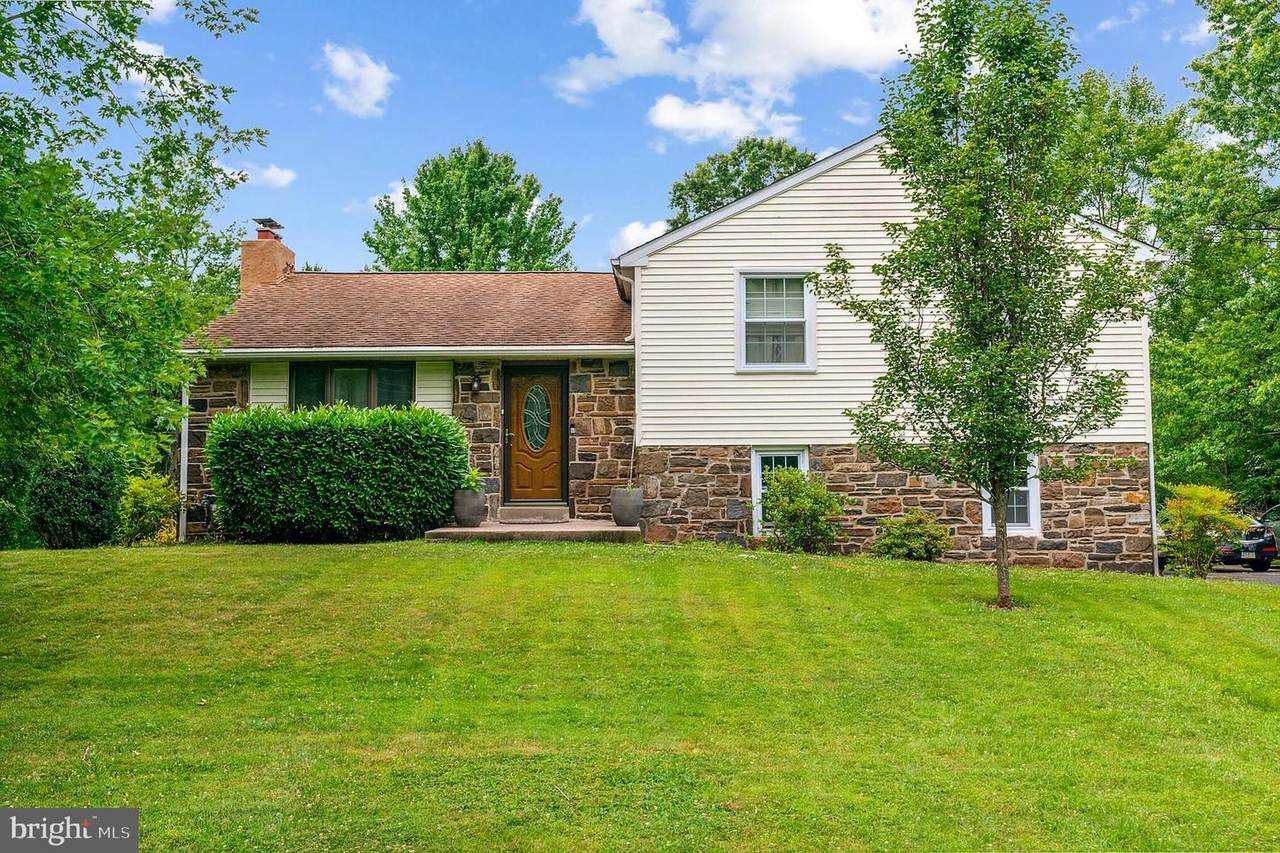 804 Welsh Road - Photo 1