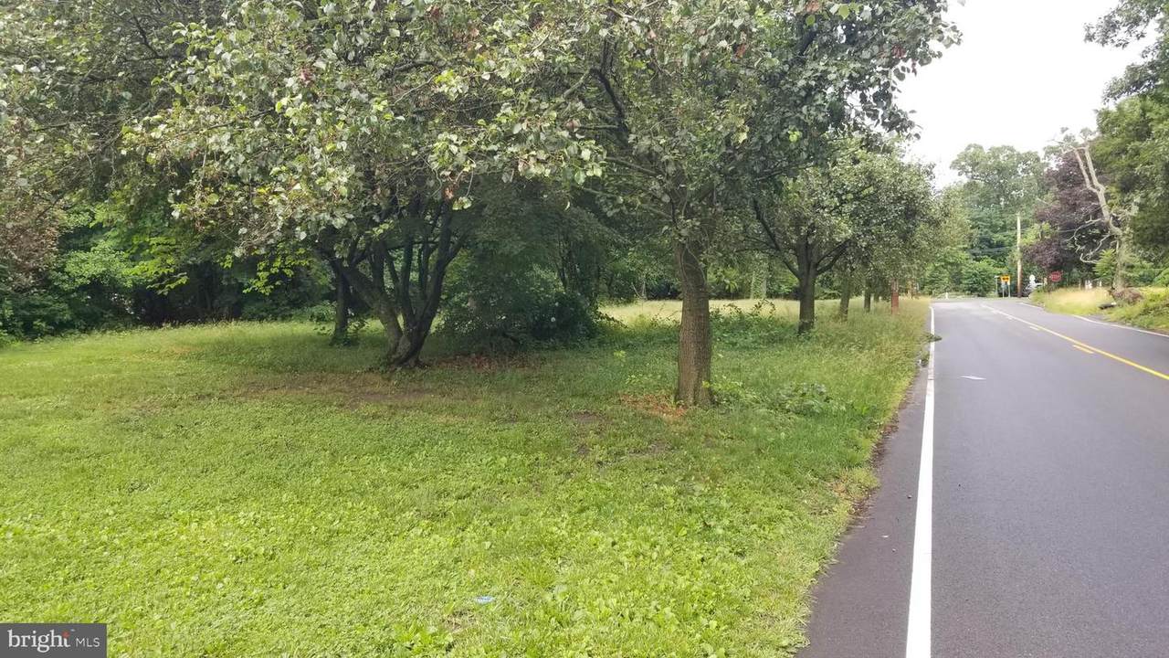 1194 & 1198 Cattell Road - Photo 1