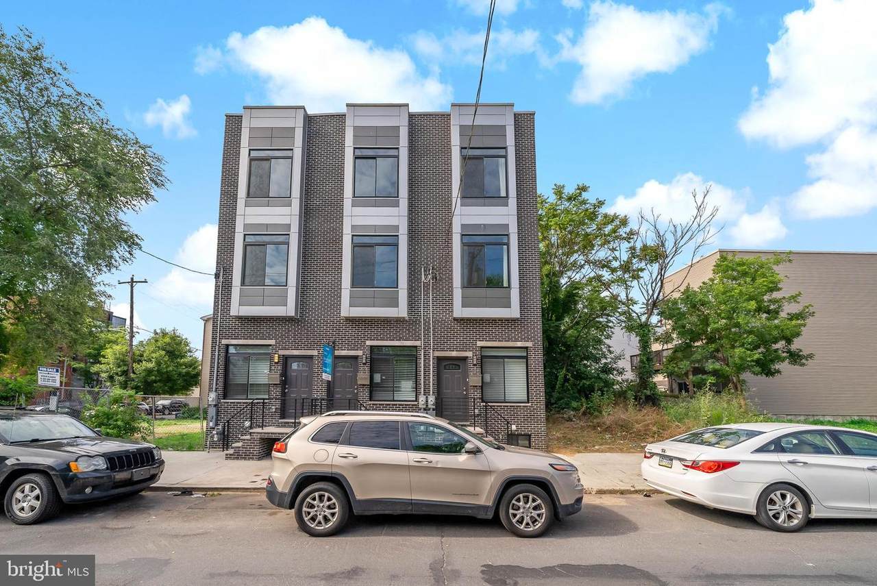 632 Master Street - Photo 1