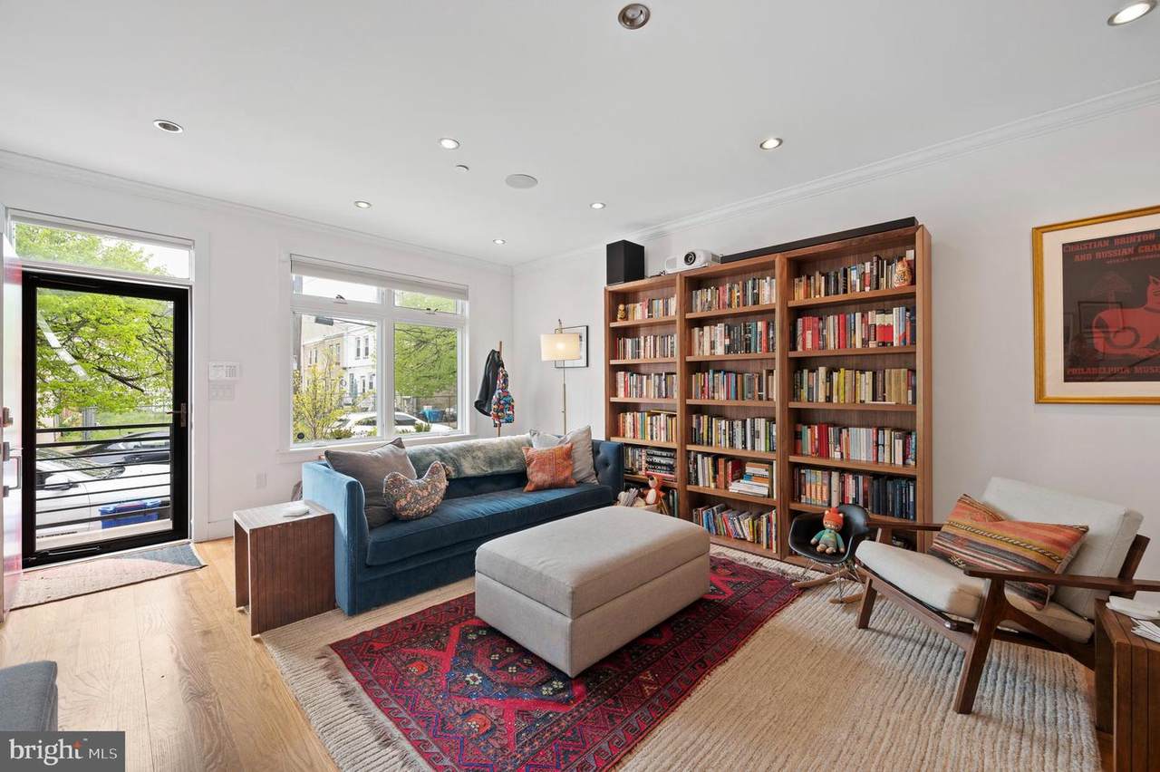 1911 Parrish Street - Photo 1