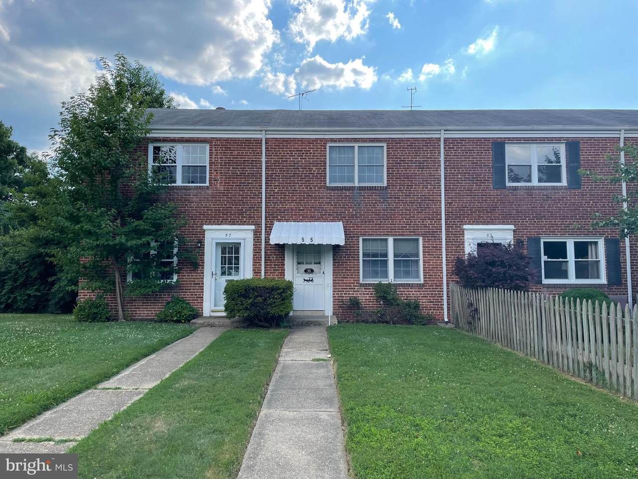 55 E Rosemont Ave - Photo 1