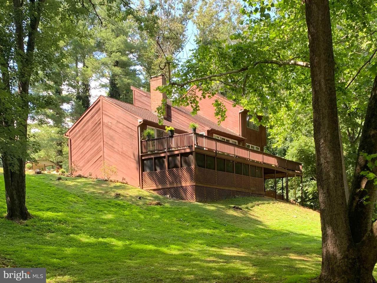 511 Colston Drive - Photo 1