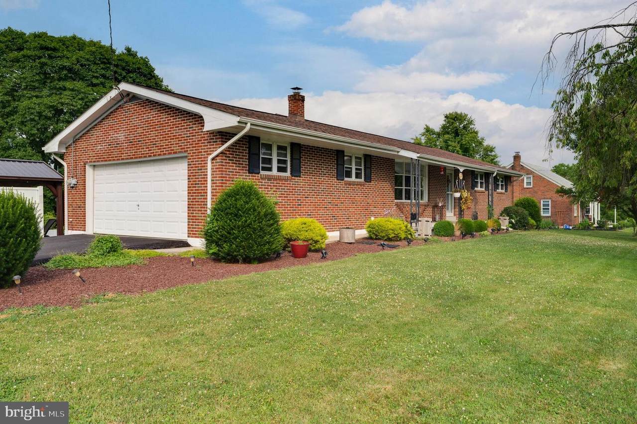 1253 Railroad Road - Photo 1