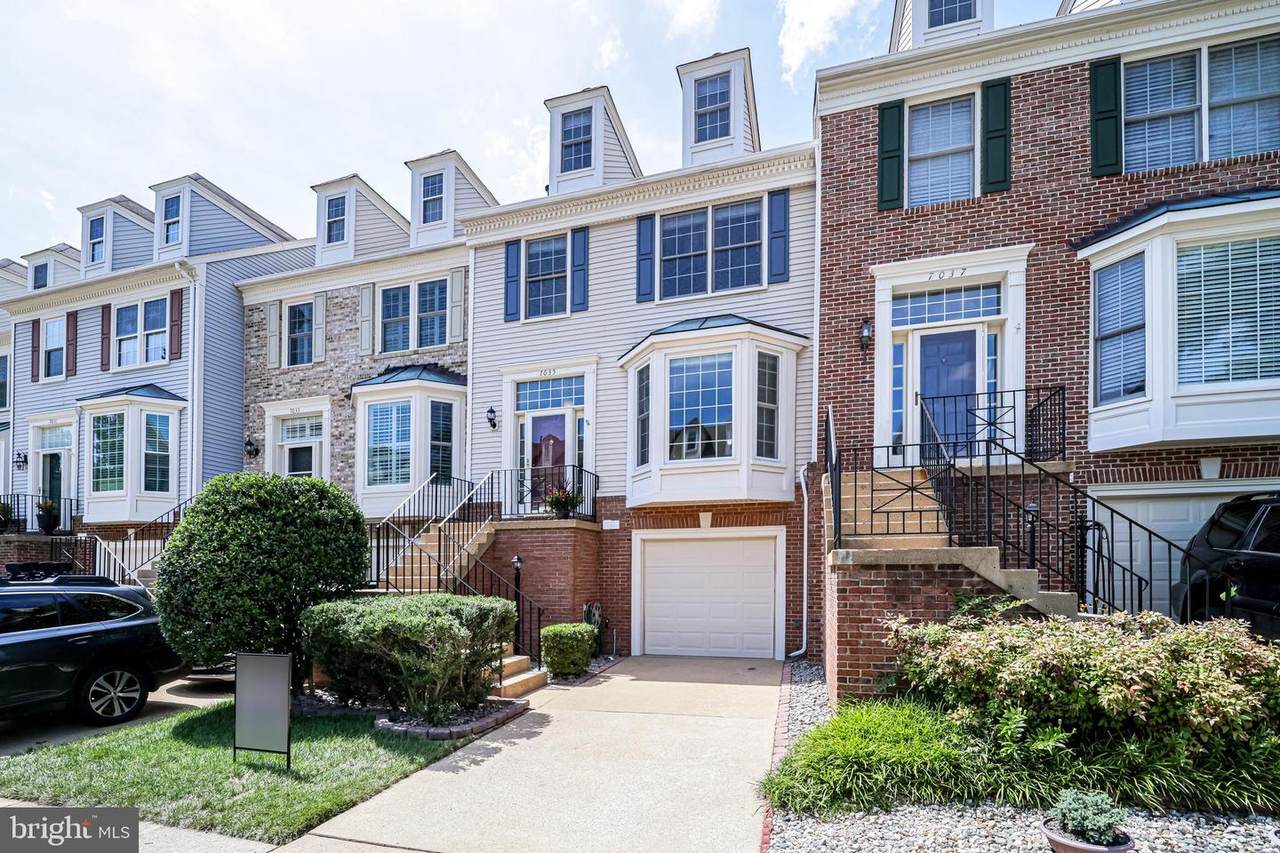 7035 Kings Manor Drive - Photo 1