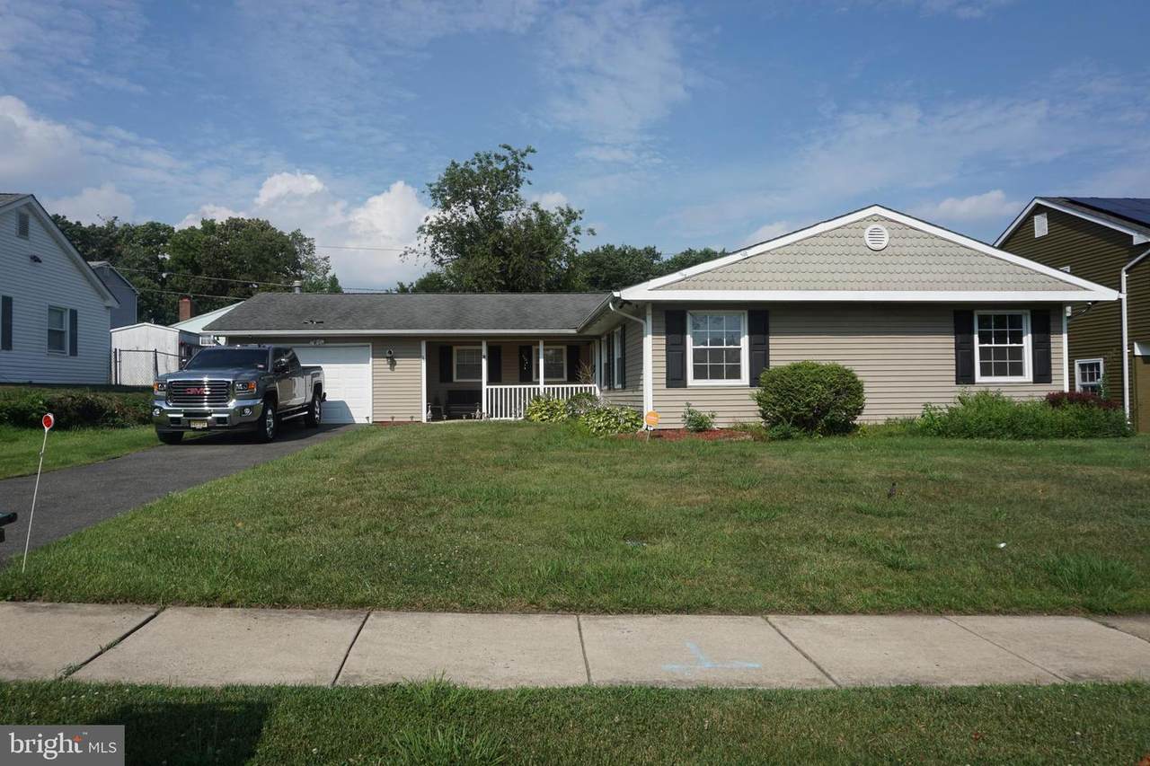 39 Niagara Lane - Photo 1