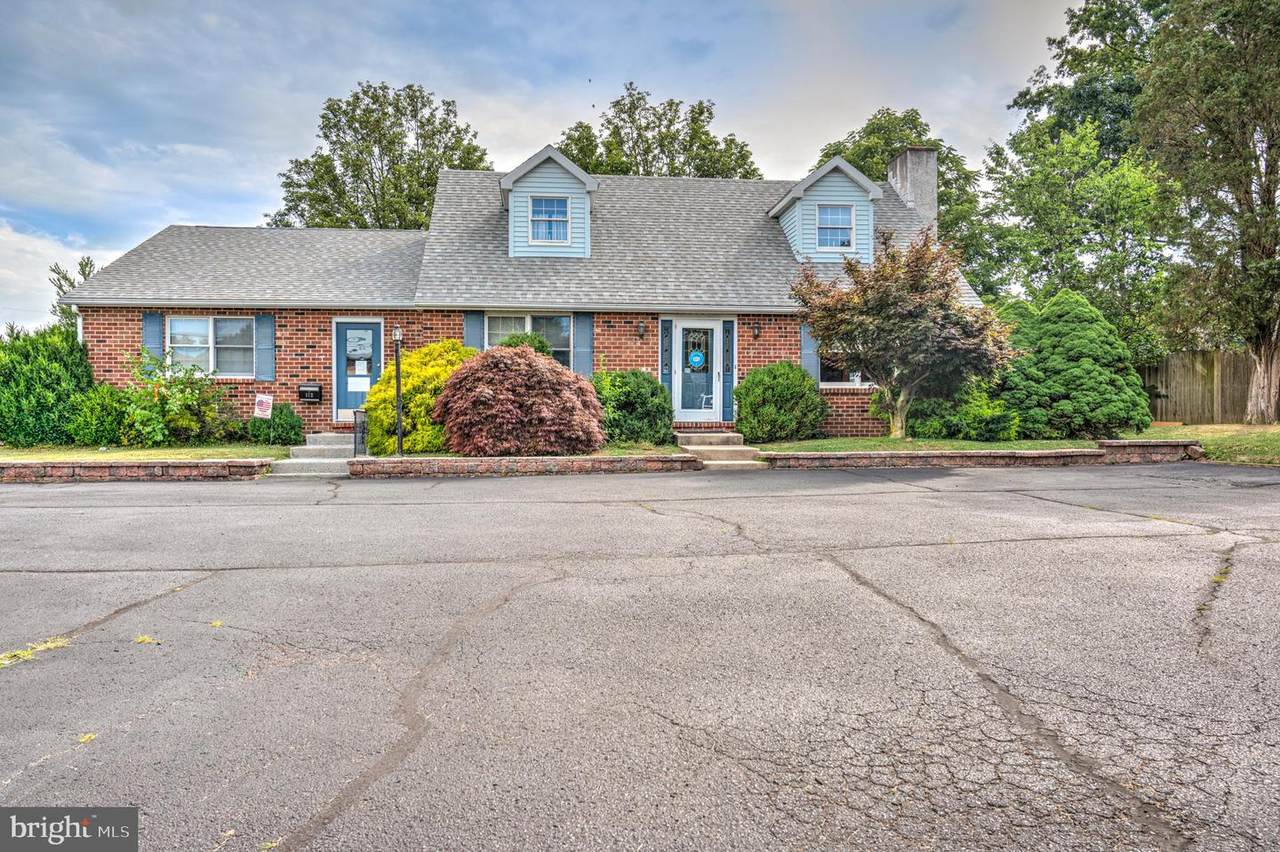112 Lewis Road - Photo 1