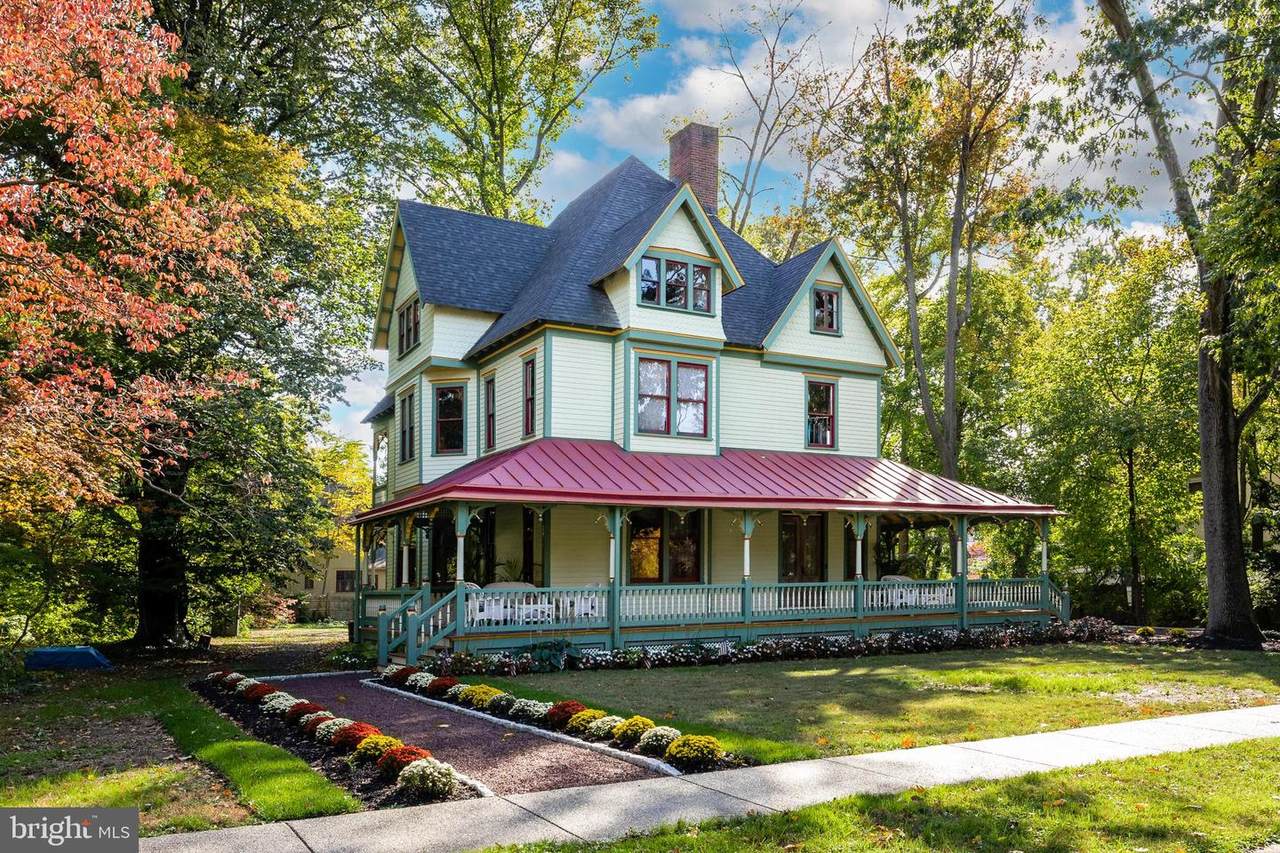 140 Central Avenue - Photo 1