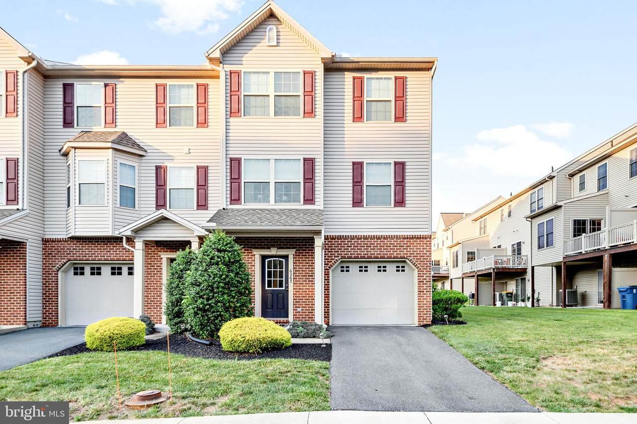 6367 Creekbend - Photo 1