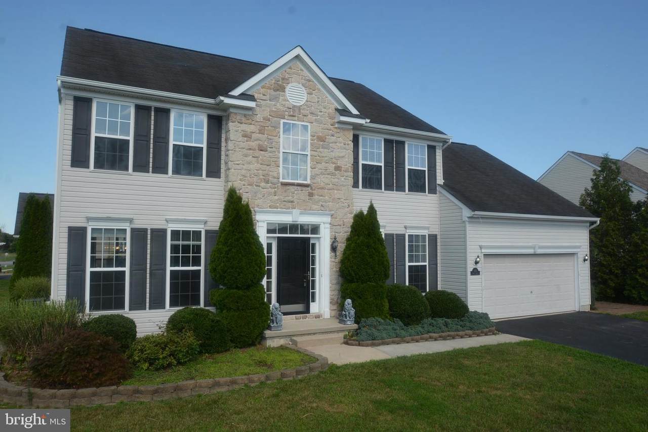401 Merle Lane - Photo 1