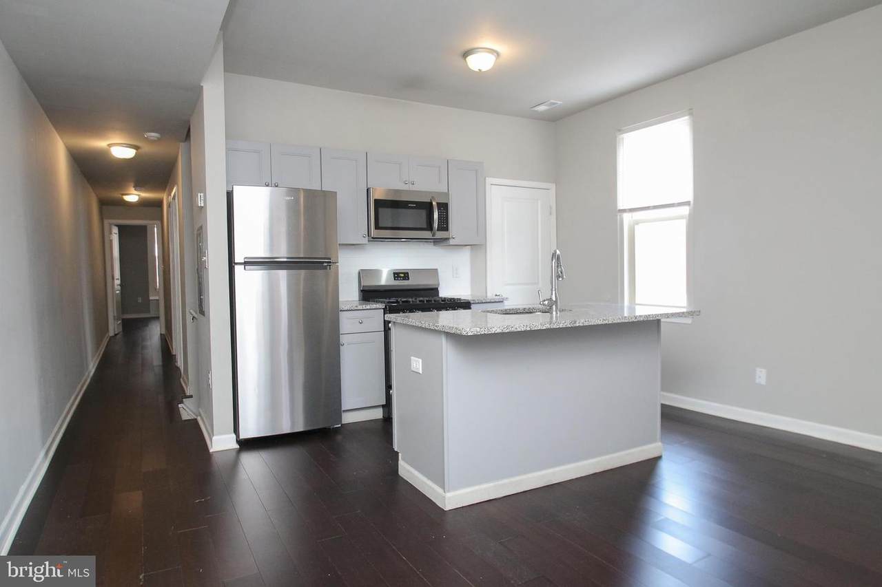 1632 29TH Street - Photo 1