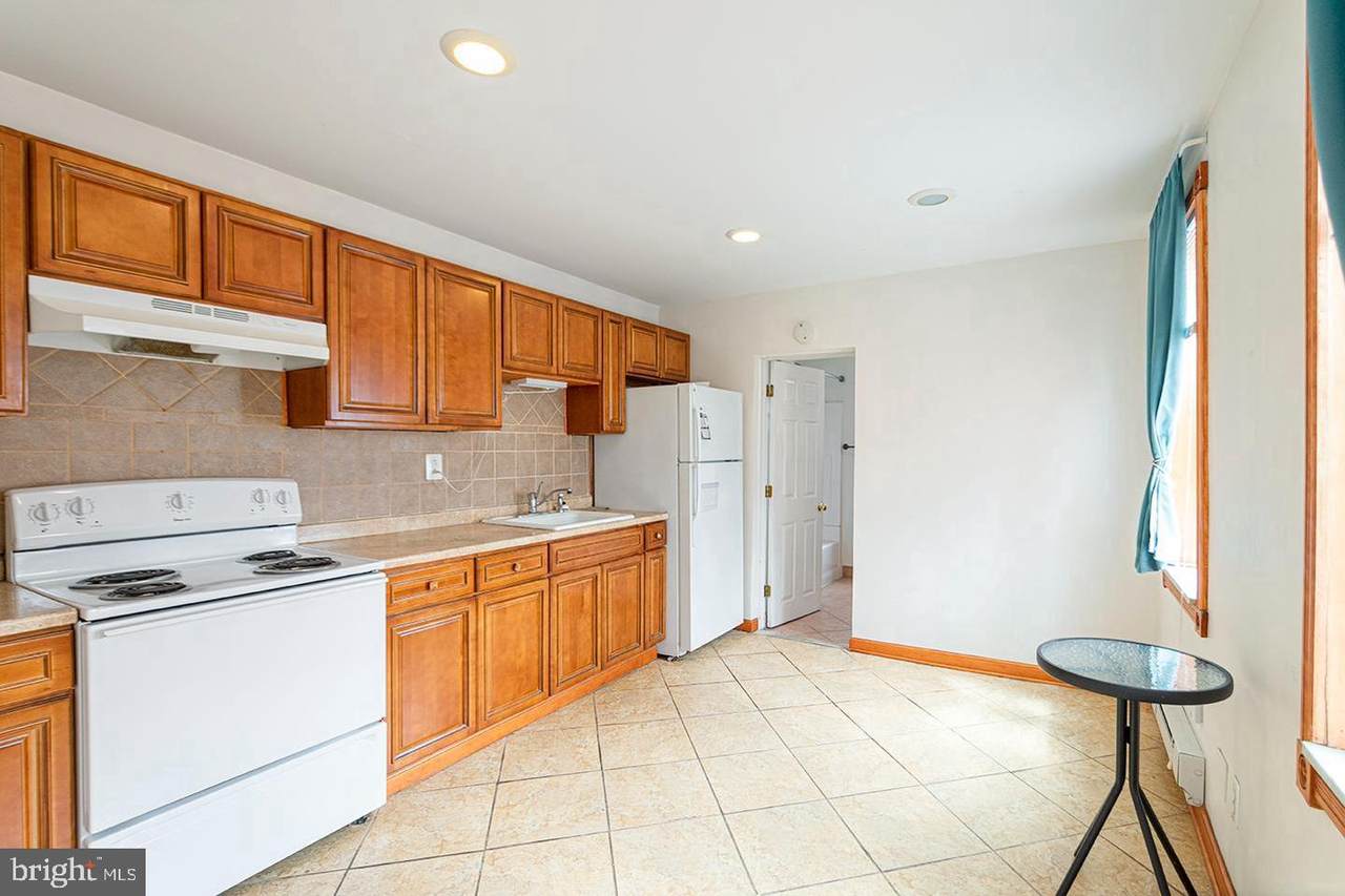 1723 2ND Street - Photo 1