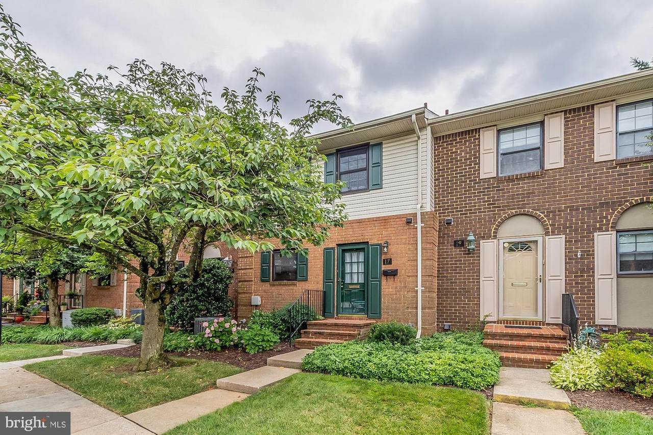 17 Bellows Court - Photo 1