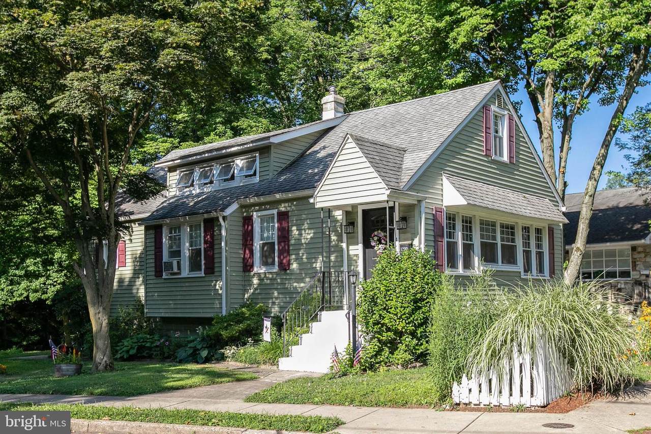 1300 Sylvan Drive - Photo 1