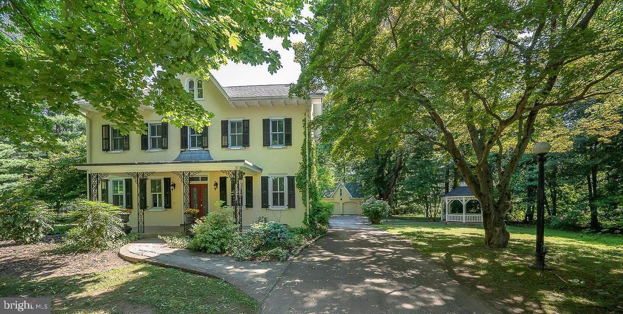 311 Old Gulph Road - Photo 1