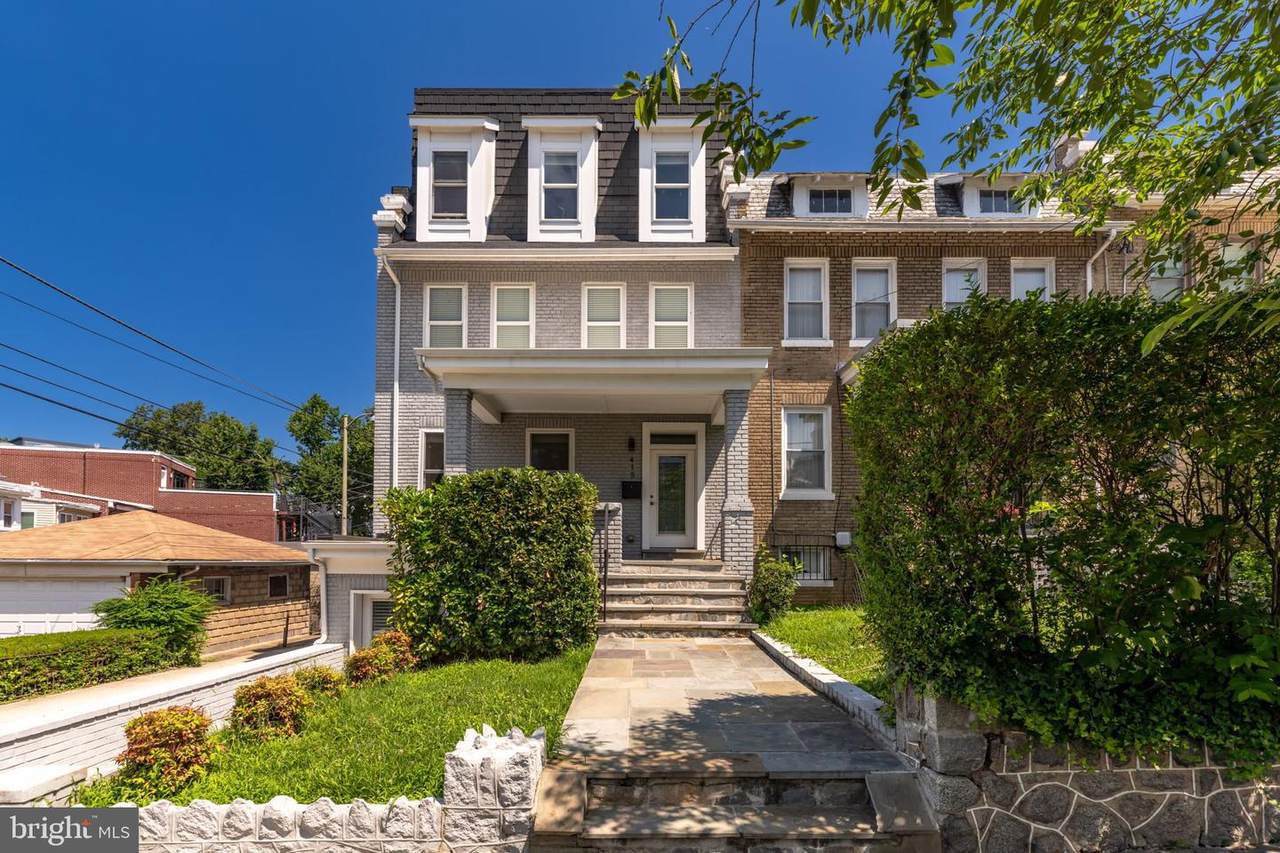 415 Varnum Street - Photo 1