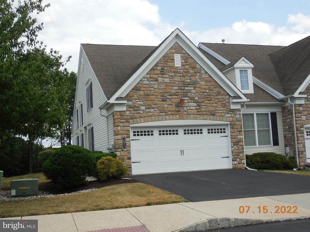 120 Reagan Drive - Photo 1
