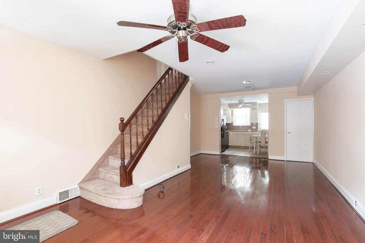 2627 Chadwick Street - Photo 1