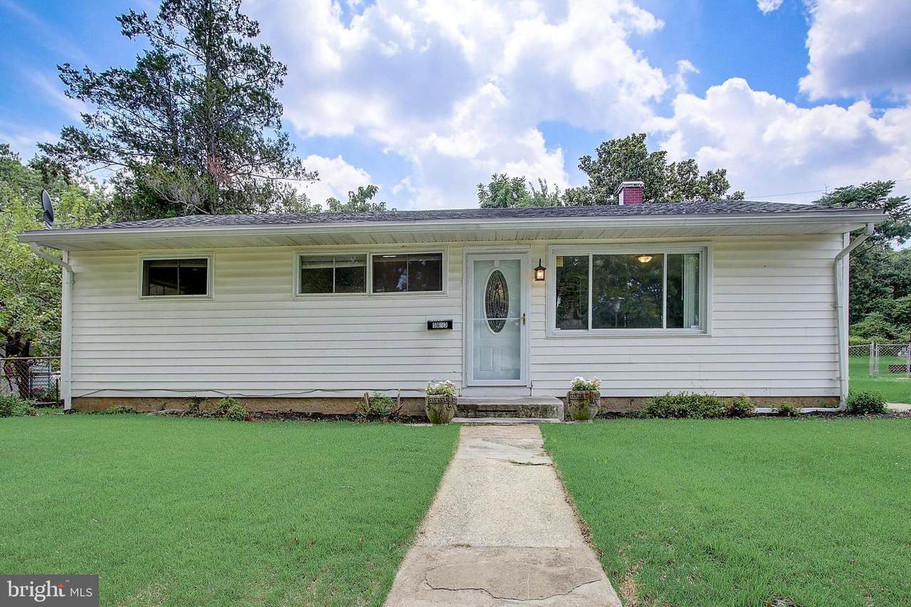5613 Gardenville Avenue - Photo 1