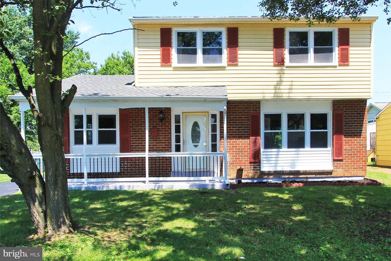 9 Guenever Drive - Photo 1