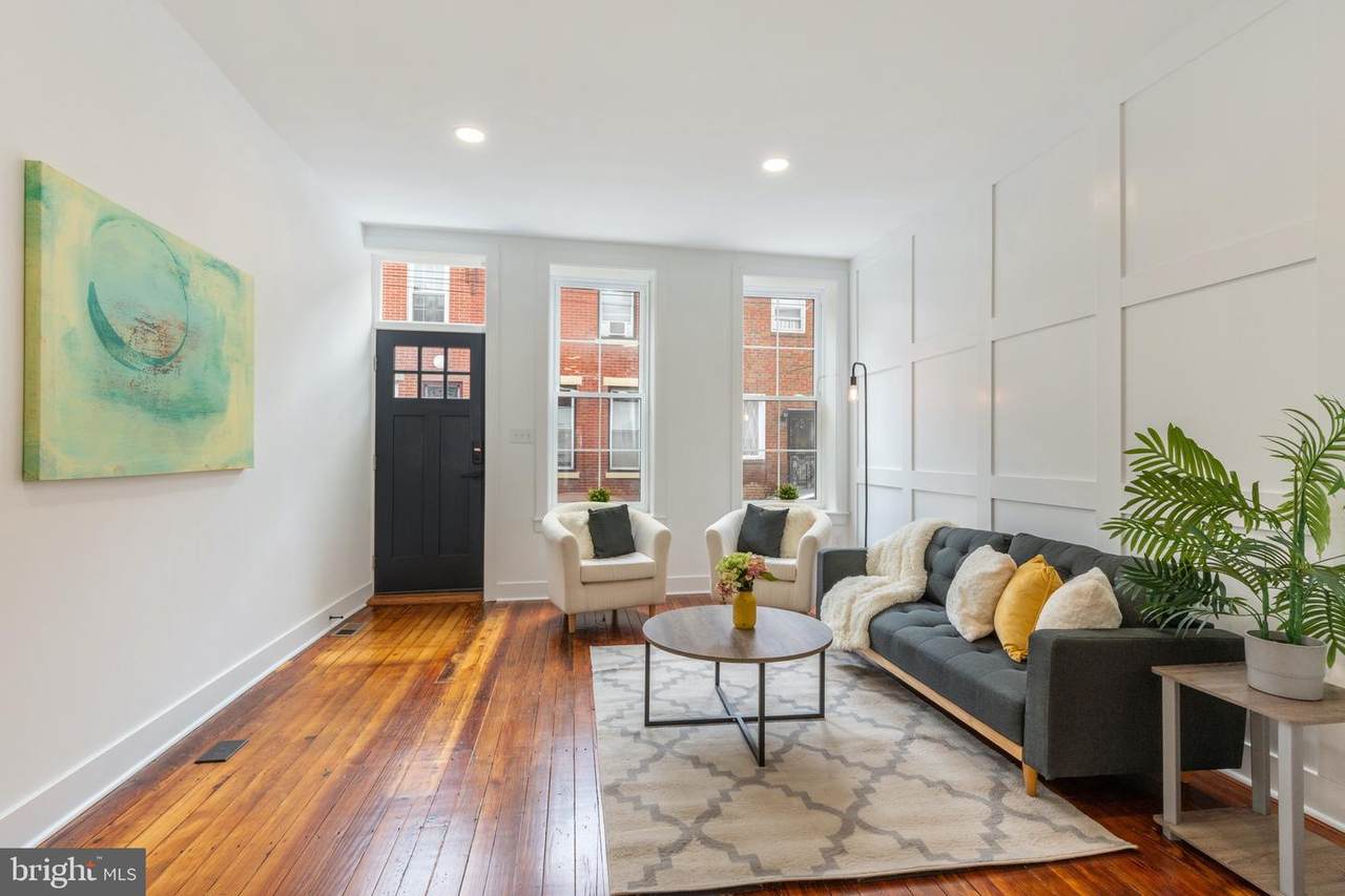 863 Mercer Street - Photo 1