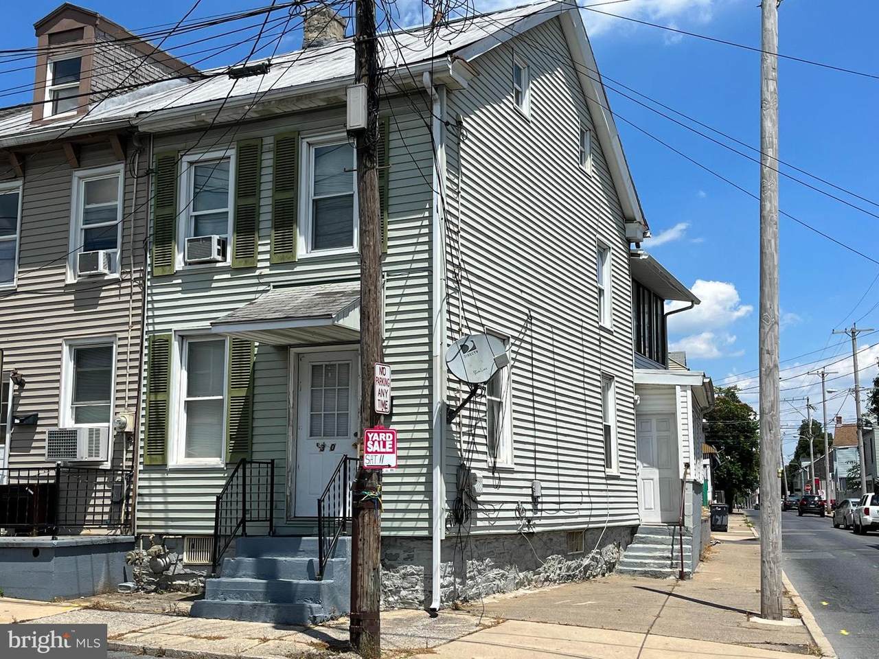 330 12TH Street - Photo 1