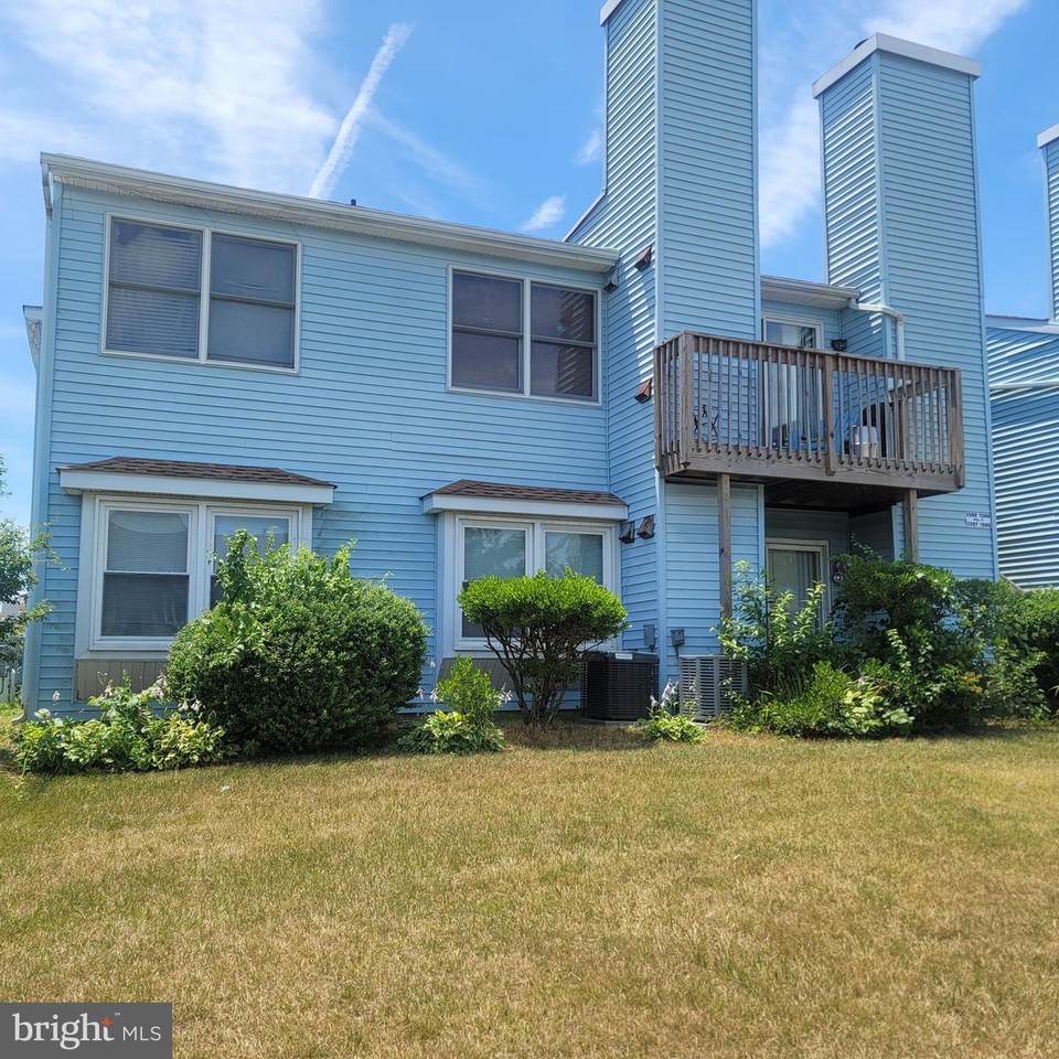 1207 Skyline Condos - Photo 1