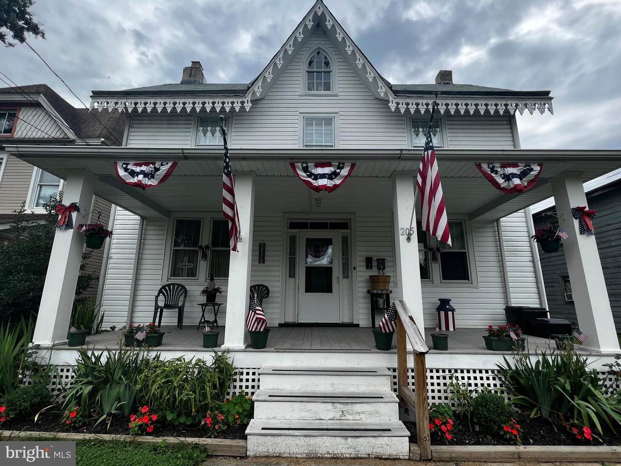 205 Main Street - Photo 1