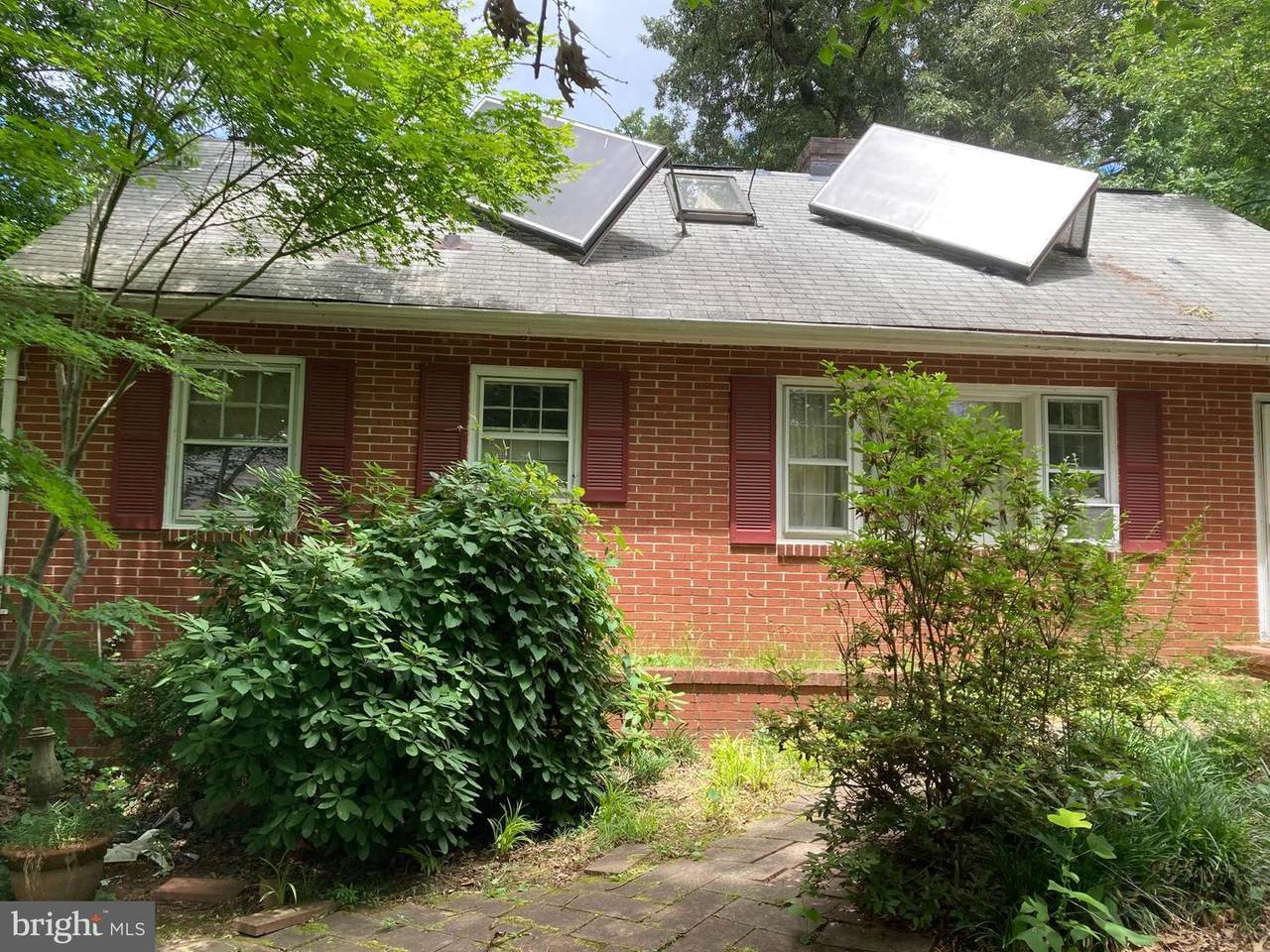 1211 Westview Drive - Photo 1