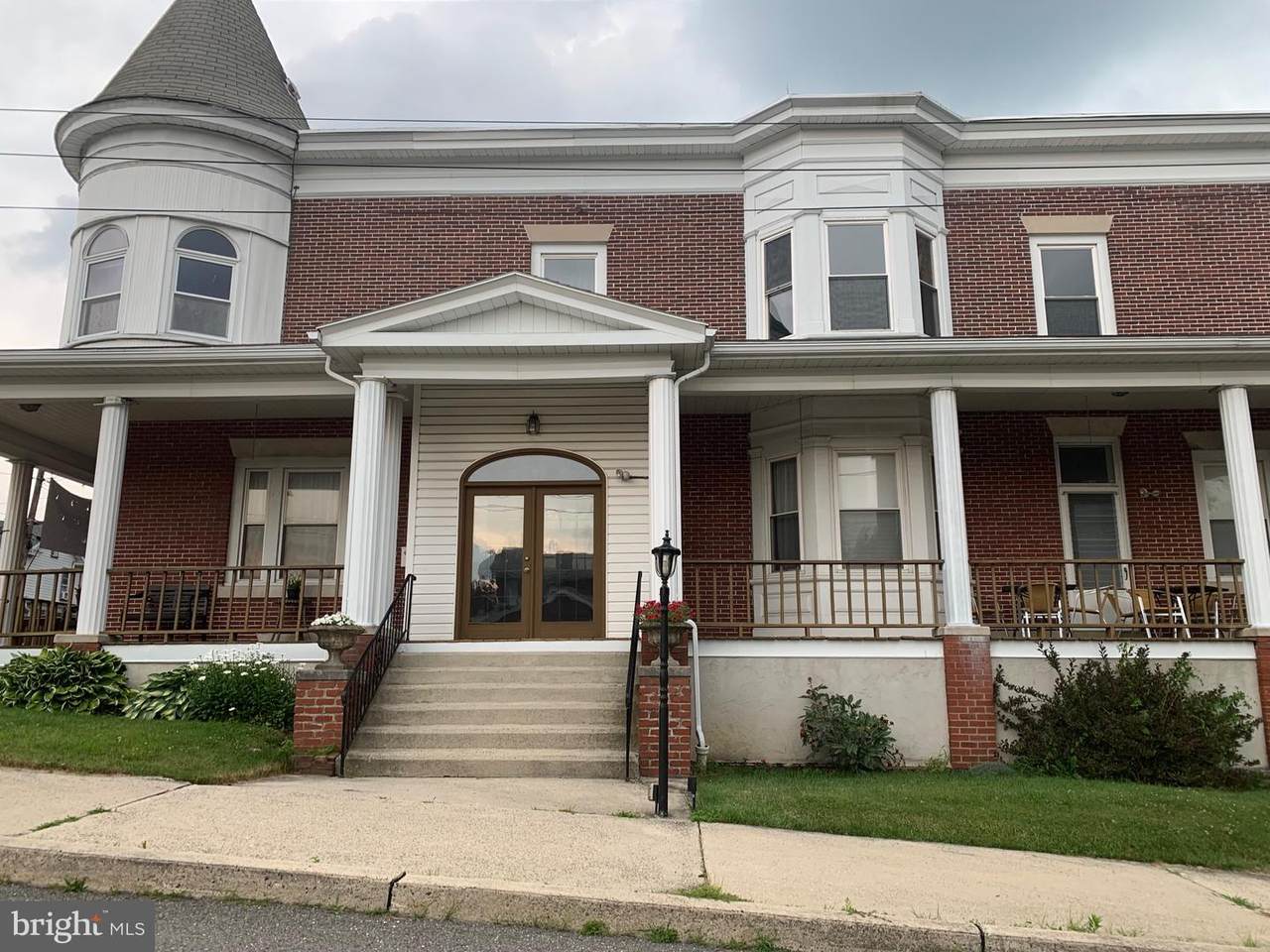 271 Ludlow Street - Photo 1