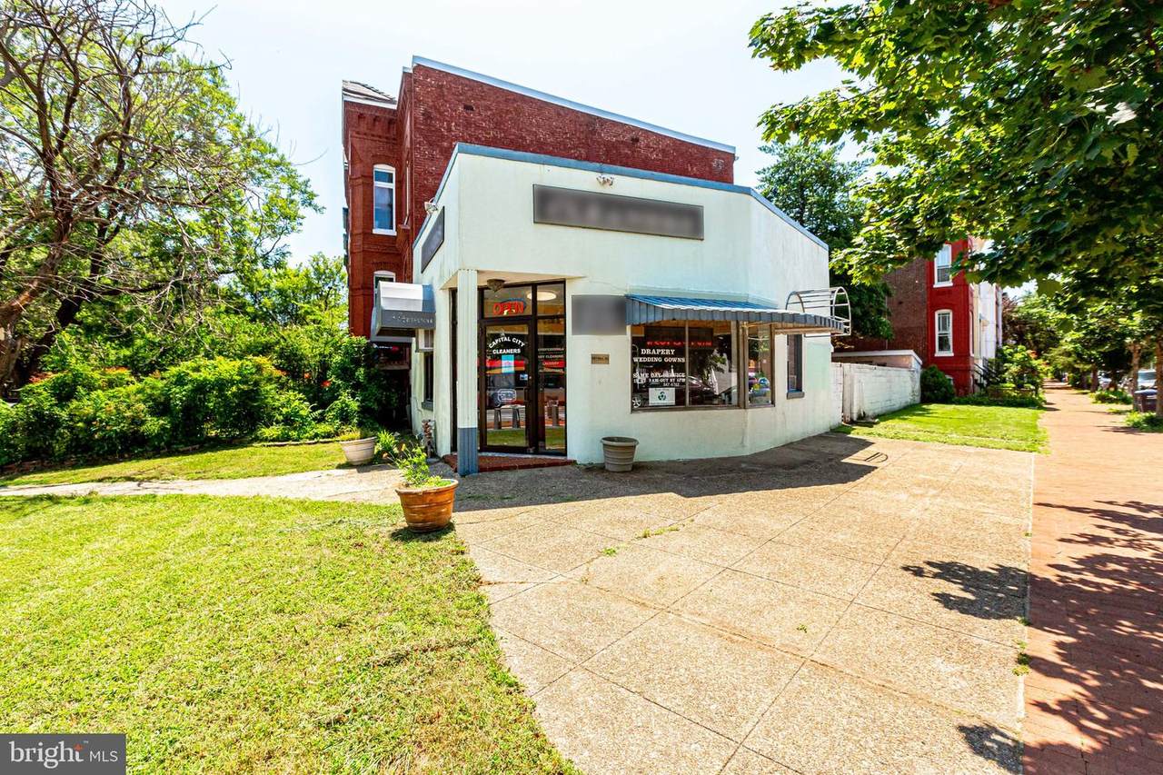 601 Massachusetts Avenue - Photo 1