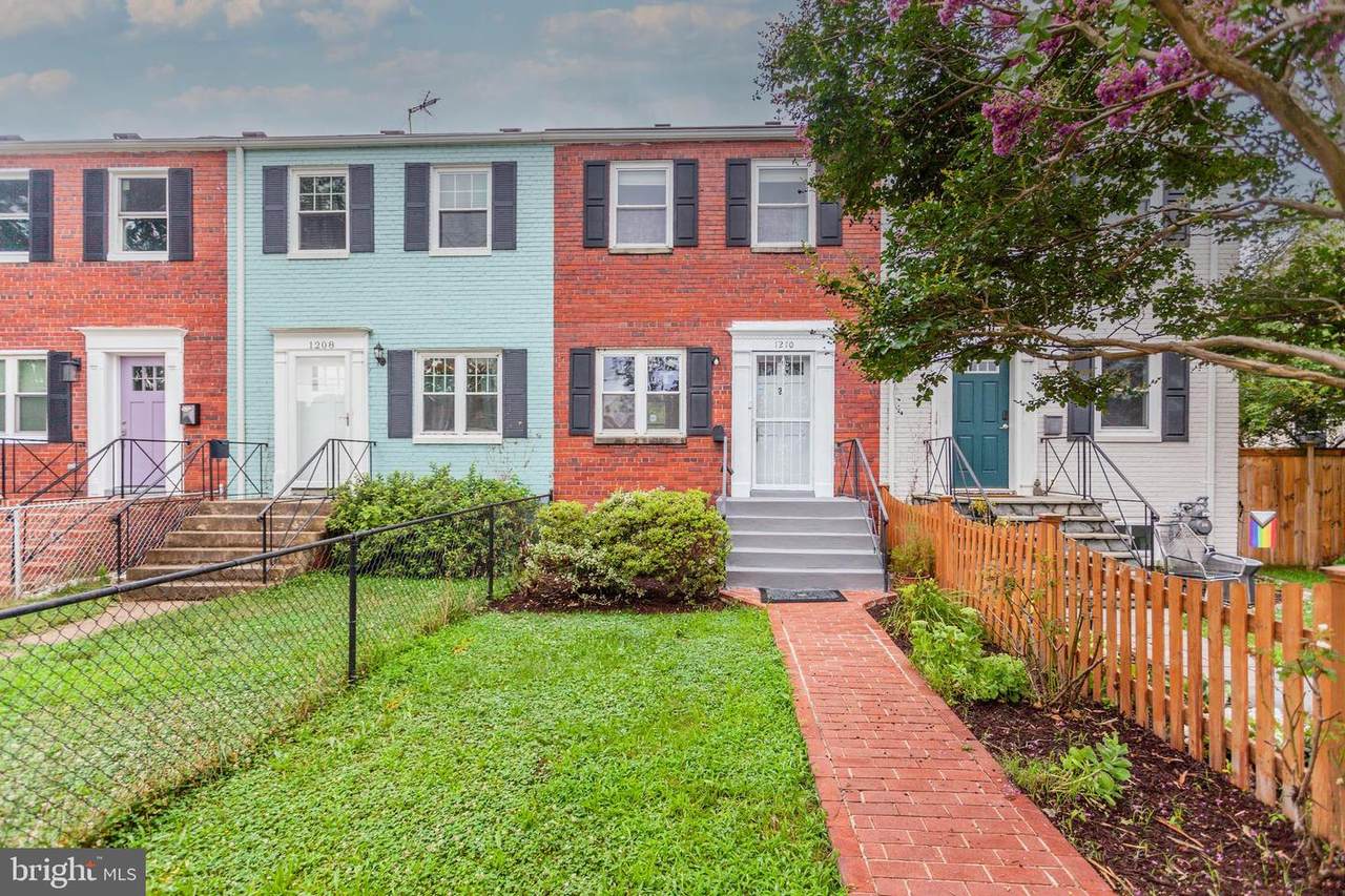 1210 Franklin Street - Photo 1